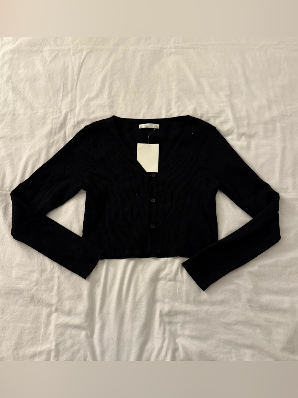 Oak + Fort black cropped cardigan in size M